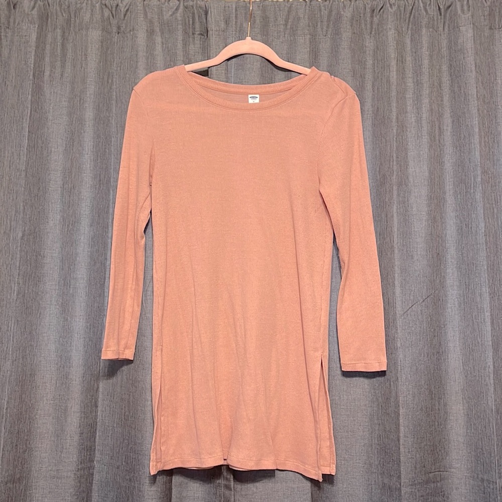 Old Navy Three Quarter Sleeved T-Shirt